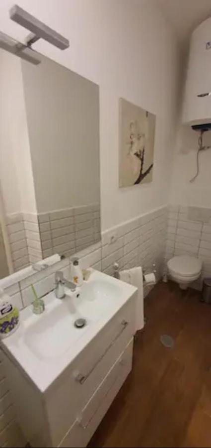 Free Breakfast - Apartment In The Heart Of Roma Esterno foto